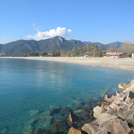 Vicino Al Mare Bacu E Ludu A Apartmán