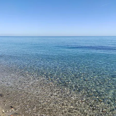 Vicino Al Mare Bacu E Ludu A קרדדו